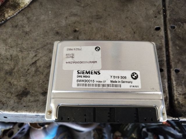 bontott BMW 5 E39 Motorvezérlő