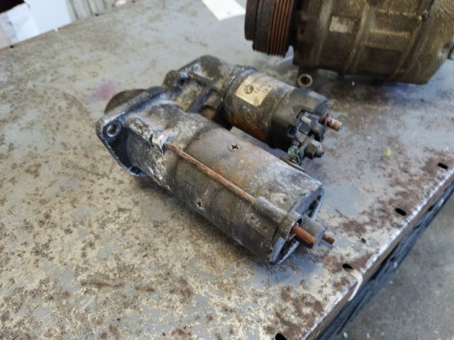 bontott BMW 5 E39 Önindító