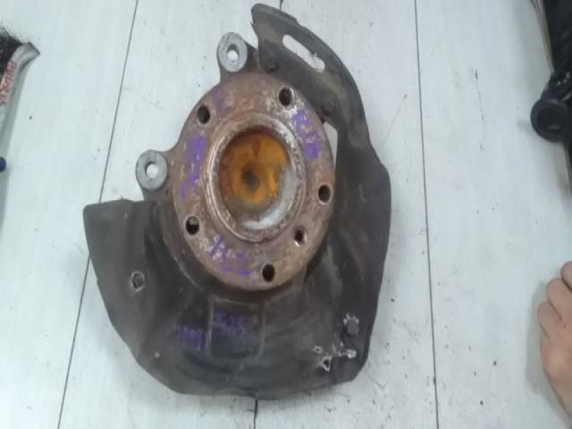 bontott BMW 5 E39 Jobb első Csonkállvány Kerékaggyal