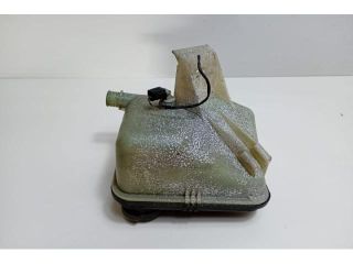 bontott BMW 5 E39 Kiegyenlítő Tartály