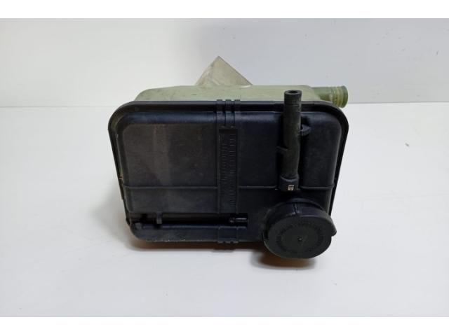 bontott BMW 5 E39 Kiegyenlítő Tartály