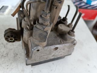 bontott BMW 5 E39 ABS Kocka