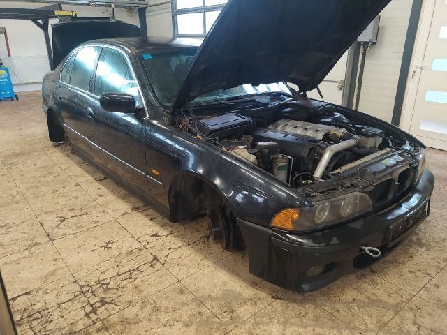 bontott BMW 5 E39 ABS Kocka