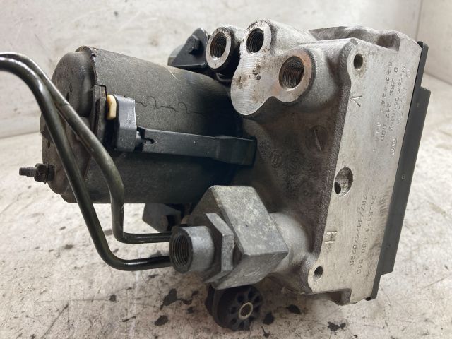 bontott BMW 5 E39 ABS Kocka