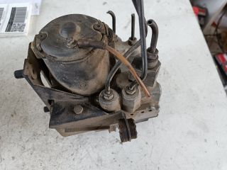 bontott BMW 5 E39 ABS Kocka