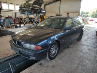 bontott BMW 5 E39 Bal első Gólyaláb (Lengécsillapító, Rugó)