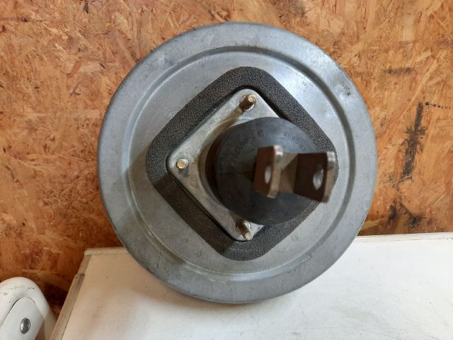 bontott BMW 5 E39 Fékrásegítő