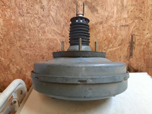 bontott BMW 5 E39 Fékrásegítő