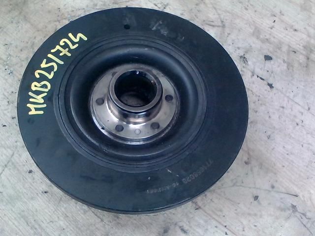 bontott BMW 5 E39 Főtengely Szíjtárcsa