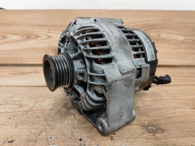 bontott BMW 5 E39 Generátor