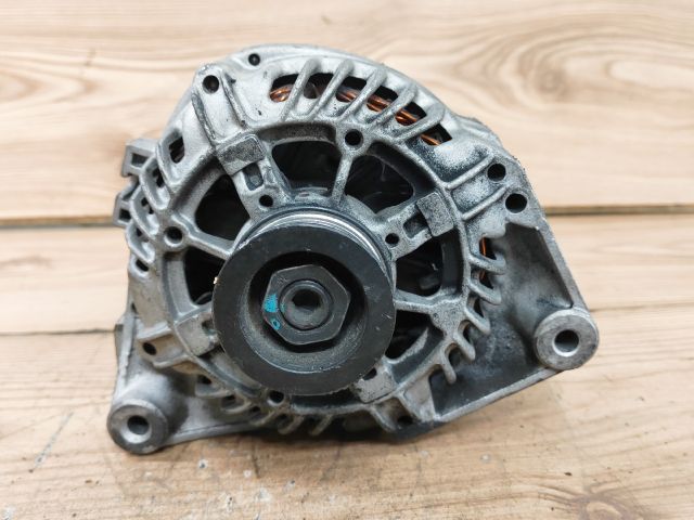 bontott BMW 5 E39 Generátor