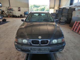 bontott BMW 5 E39 Homlokfal (Üres lemez)