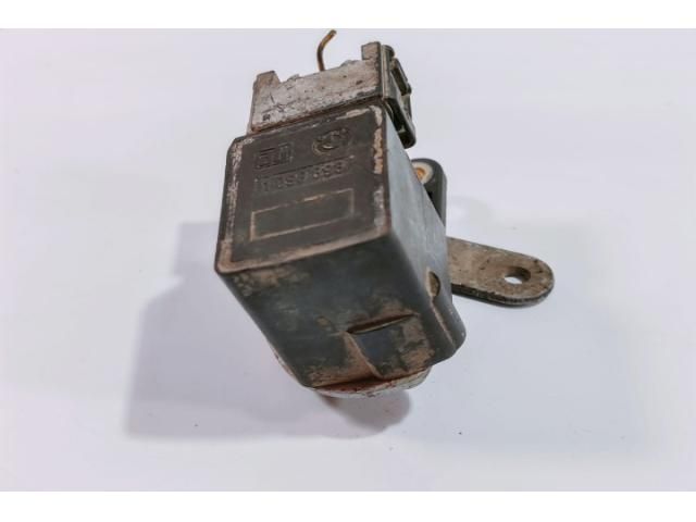 bontott BMW 5 E39 Jeladó (Magában)