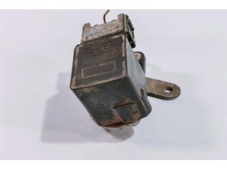 bontott BMW 5 E39 Jeladó (Magában)