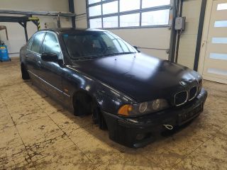 bontott BMW 5 E39 Jobb első Fékkengyel