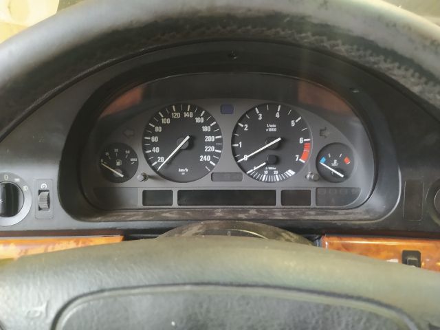 bontott BMW 5 E39 Jobb első Gólyaláb (Lengécsillapító, Rugó)