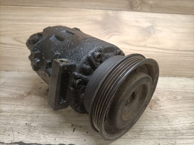 bontott BMW 5 E39 Klímakompresszor