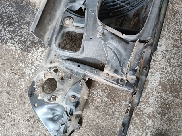 bontott BMW 5 E39 Komplett Homlokfal (Részeivel)