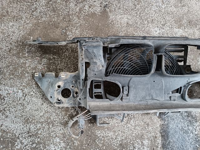 bontott BMW 5 E39 Komplett Homlokfal (Részeivel)