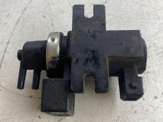 bontott BMW 5 E39 Lefújószelep