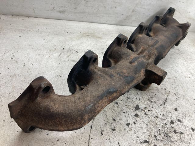 bontott BMW 5 E39 Leömlő (Soros)