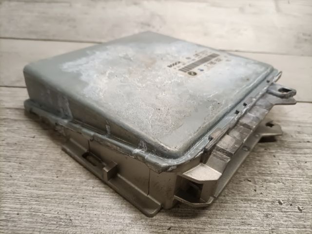 bontott BMW 5 E39 Motorvezérlő