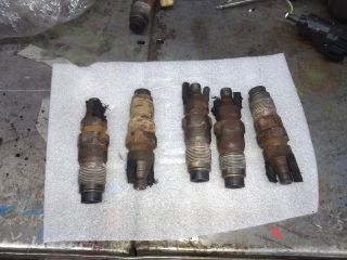 bontott BMW 5 E39 Porlasztó (1 db)