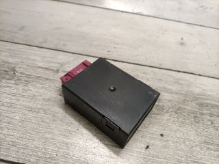 bontott BMW 5 E39 Üzemanyag Szivattyú Relé