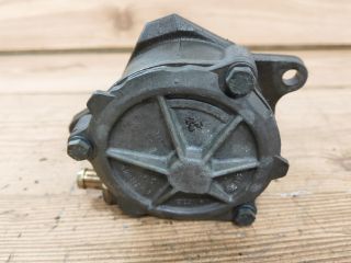 bontott BMW 5 E39 Vákumpumpa