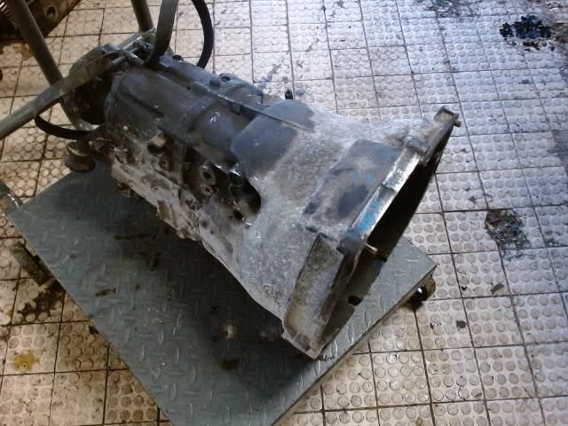 bontott BMW 5 E39 Váltó (Mechanikus)