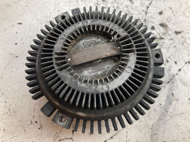 bontott BMW 5 E39 Viszkókuplung