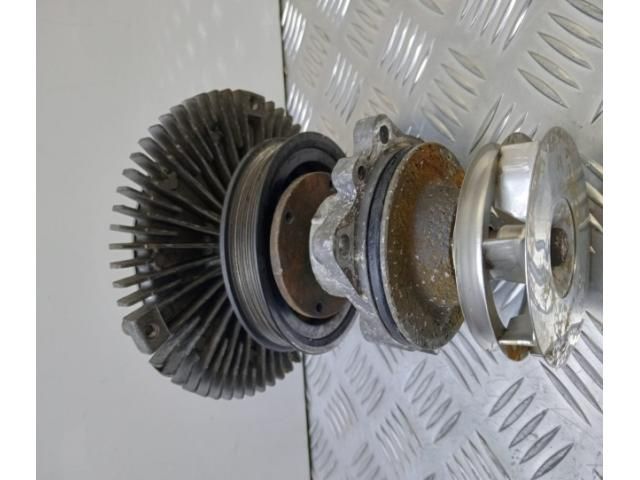 bontott BMW 5 E39 Vízpumpa