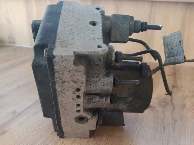 bontott BMW 5 E39 ABS Kocka