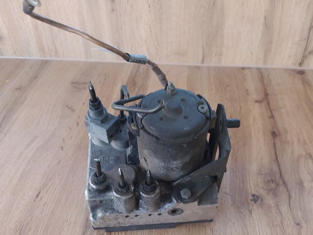 bontott BMW 5 E39 ABS Kocka