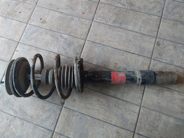 bontott BMW 5 E39 Bal első Lengéscsillapító