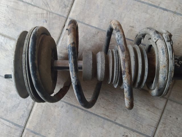 bontott BMW 5 E39 Bal első Lengéscsillapító