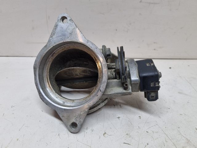 bontott BMW 5 E39 Fojtószelep (Mechanikus)