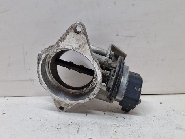 bontott BMW 5 E39 Fojtószelep (Mechanikus)