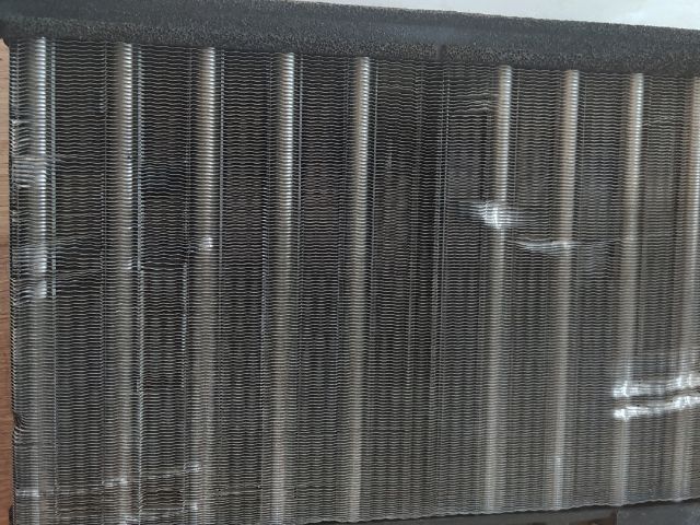 bontott BMW 5 E39 Fűtőradiátor