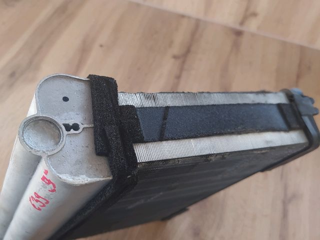 bontott BMW 5 E39 Fűtőradiátor