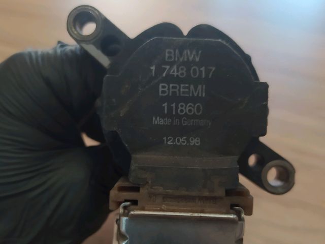 bontott BMW 5 E39 Gyújtótrafó