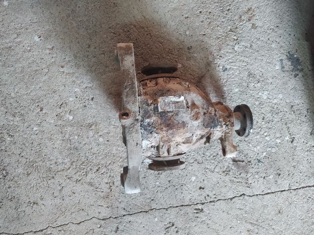 bontott BMW 5 E39 Hátsó Differenciálmű