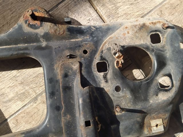 bontott BMW 5 E39 Homlokfal (Üres lemez)