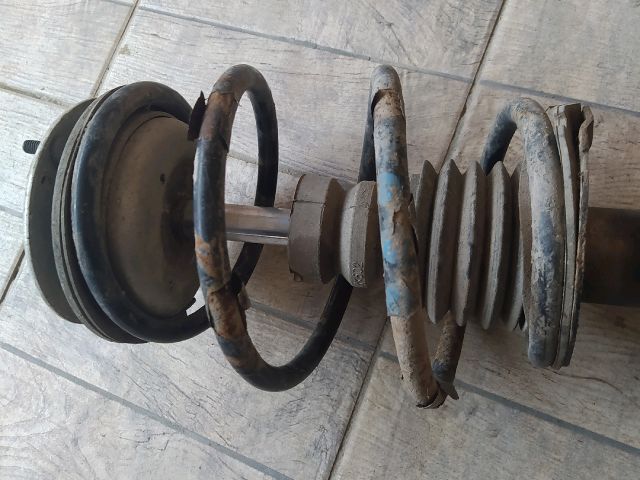 bontott BMW 5 E39 Jobb első Lengéscsillapító