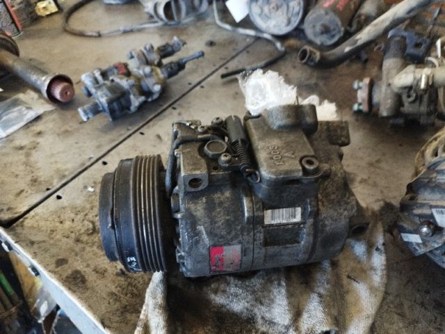 bontott BMW 5 E39 Klímakompresszor