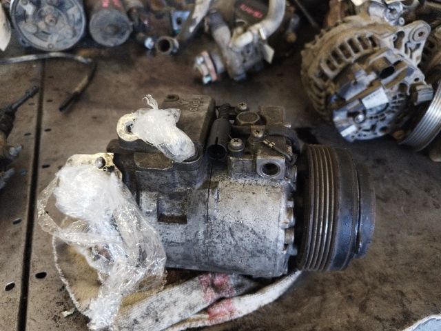 bontott BMW 5 E39 Klímakompresszor