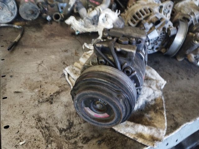 bontott BMW 5 E39 Klímakompresszor