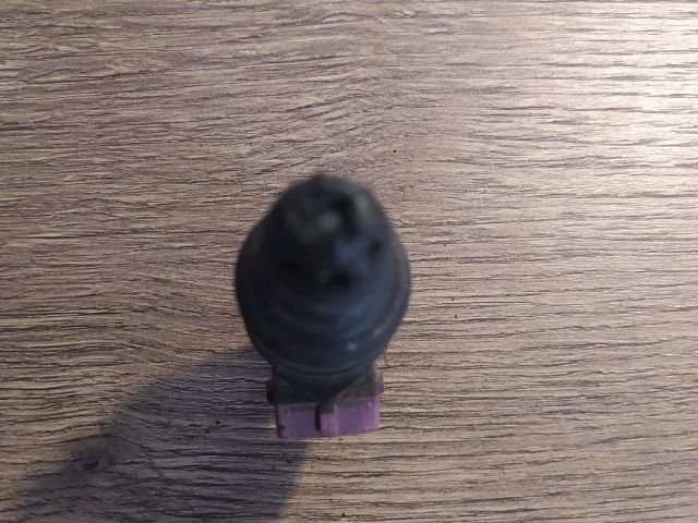 bontott BMW 5 E39 Porlasztó (1 db)