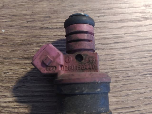 bontott BMW 5 E39 Porlasztó (1 db)