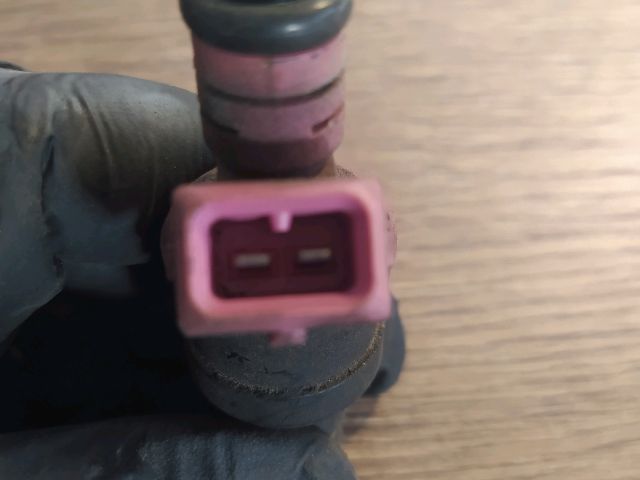 bontott BMW 5 E39 Porlasztó (1 db)